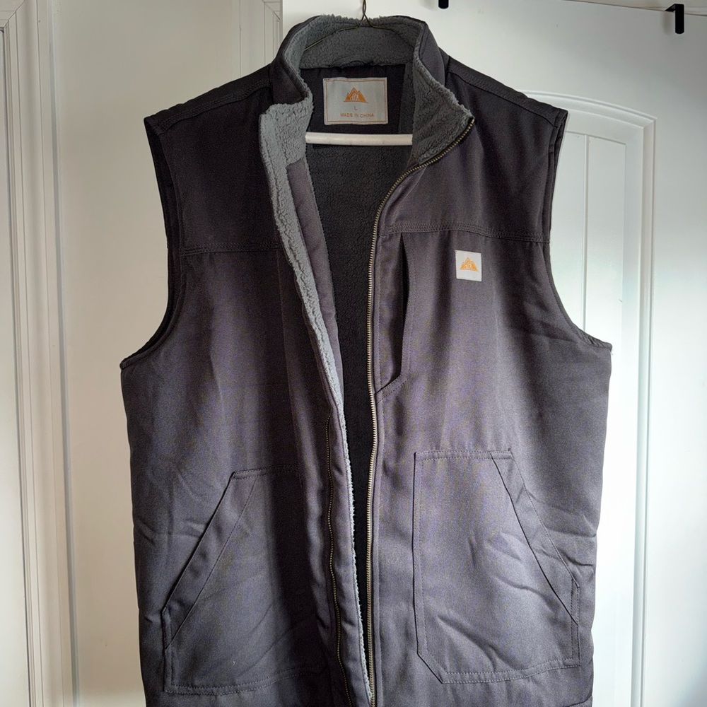 Men's Moerdeng Dark Gray Vest